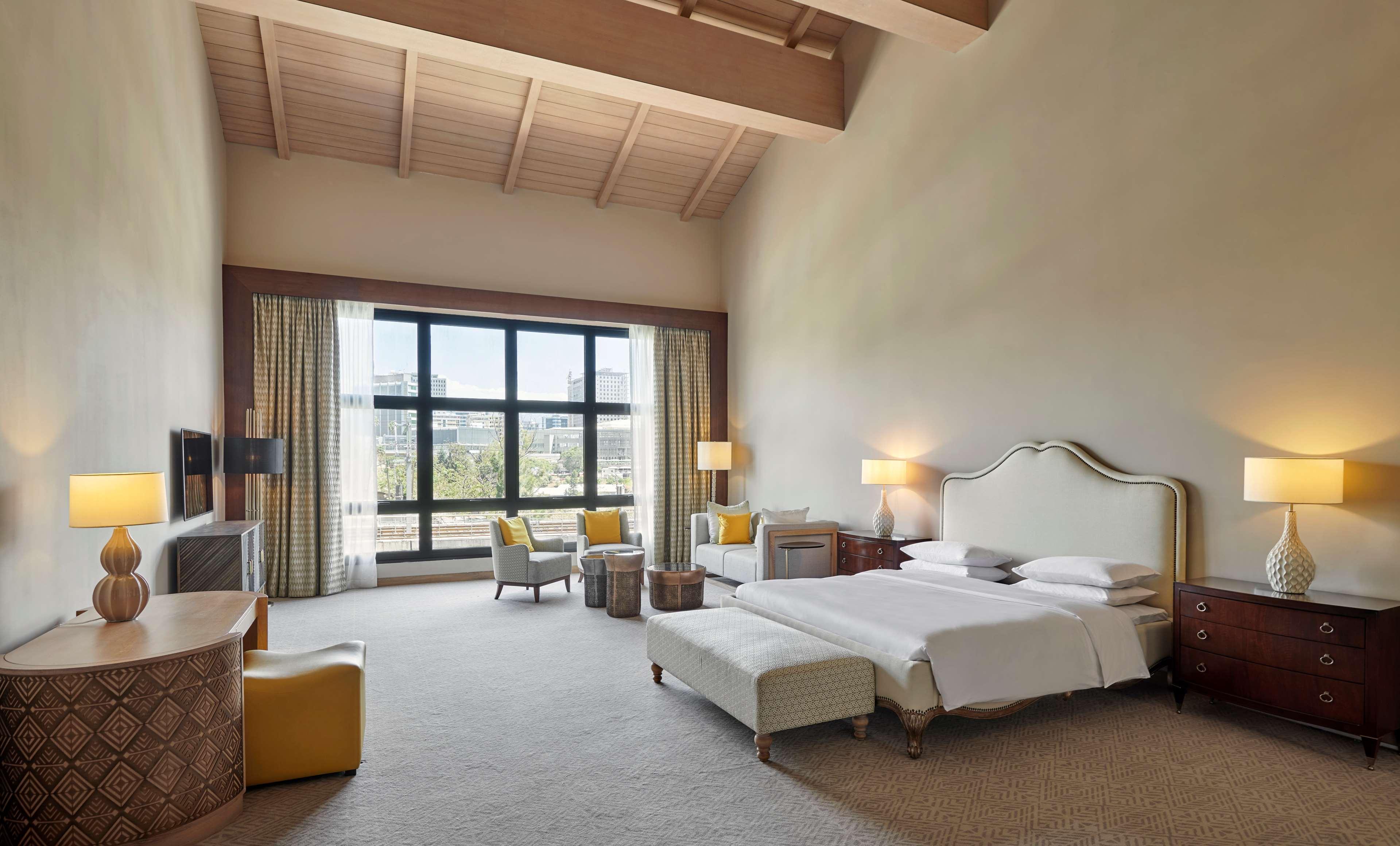 Отель Hyatt Regency Аддис-Абеба Экстерьер фото